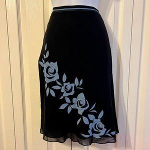 ANN TAYLOR SILK CHIFFON FLORAL SKIRT - EXCELLENT LIKE NEW CONDITION